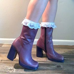 🚫SOLD🚫VINTAGE STEVE MADDEN ‘FRANKY’ PURPLE CHUNKY PLATFORM BOOTS💜